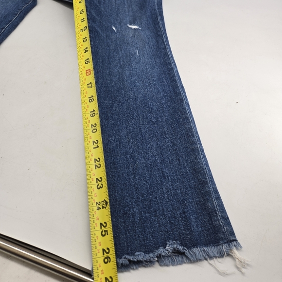 J. Crew Slim Broken-In Boyfriend Jeans 26W - Picture 3 of 9